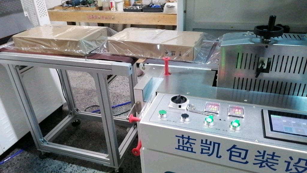 高效稳定的CT-2000型全自动饮品包装系统 双位夹放技术助力产能提升